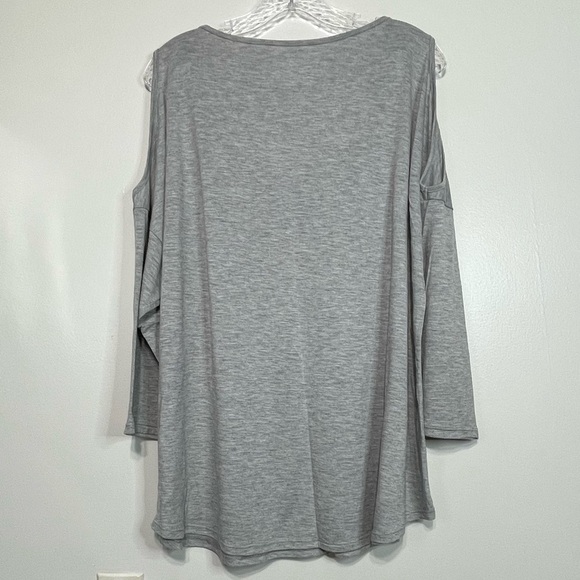 Jessica Simpson Coud shoulder 3/4 Sleeves Graphic Top Sz 2X - Picture 4 of 5